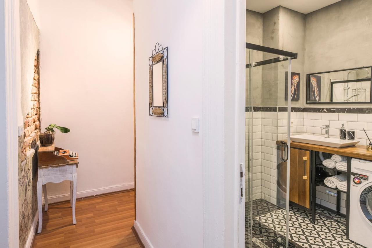 By Galata- Historical And Modern Apartment Istanbul Exteriör bild